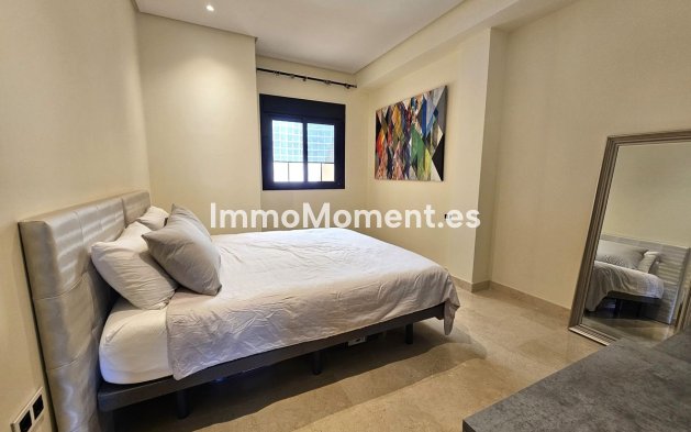 Wiederverkauf - Wohnung - Marbella - Puerto Banús