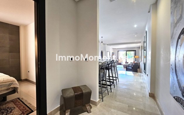 Wiederverkauf - Wohnung - Marbella - Puerto Banús