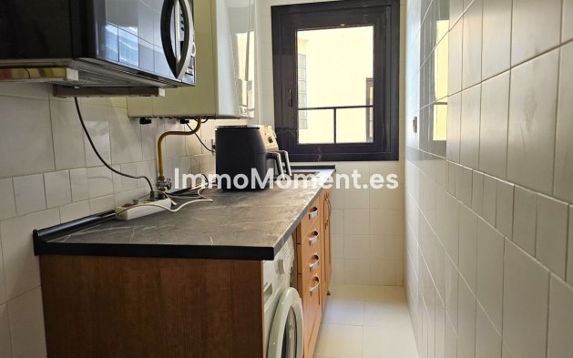 Wiederverkauf - Wohnung - Marbella - Puerto Banús