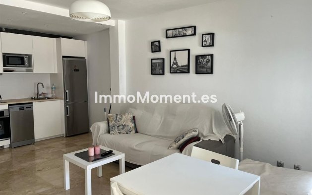 Wiederverkauf - Wohnung - Estepona  - Benamara