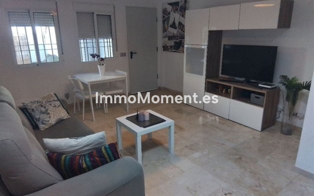 Wiederverkauf - Wohnung - Estepona  - Benamara