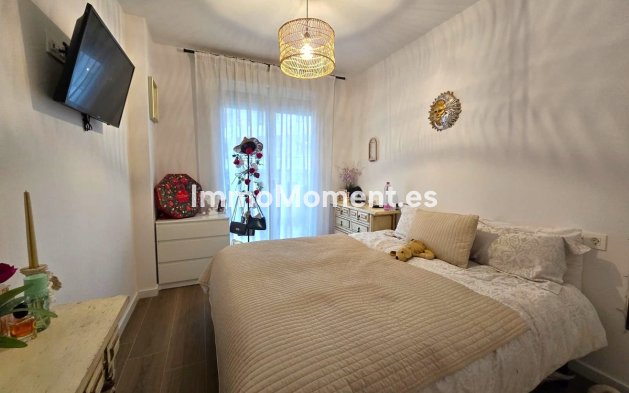 Revente - Appartement - Marbella - Nueva Andalucía