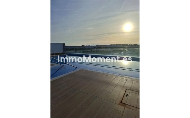 Revente - Appartement - Marbella - Nueva Andalucía