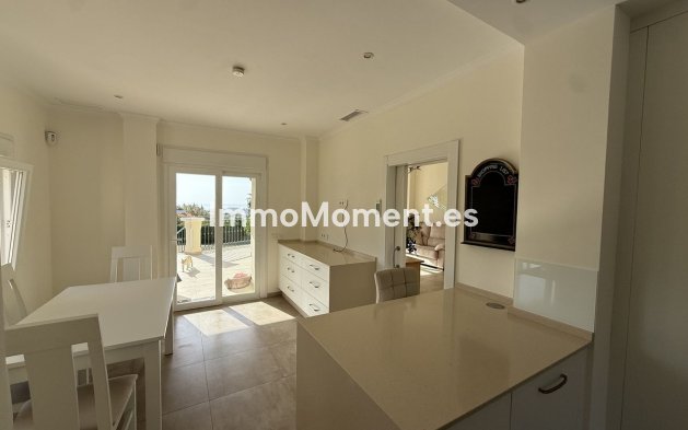 Reventa - Villa - Estepona  - Estepona Centro