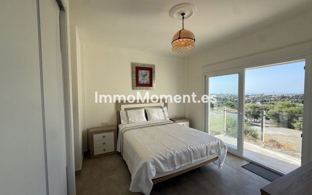 Reventa - Villa - Estepona  - Estepona Centro