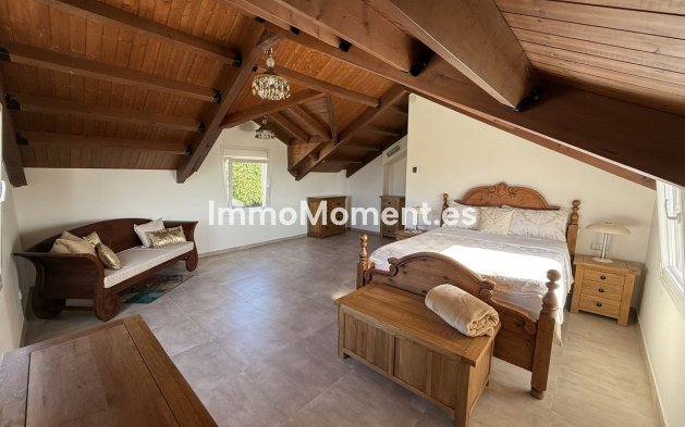 Reventa - Villa - Estepona  - Estepona Centro