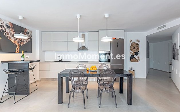 Wiederverkauf - Wohnung - Marbella - Puerto Banús