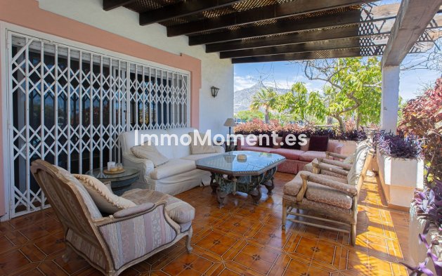 Wiederverkauf - Villa - Marbella - Nueva Andalucía