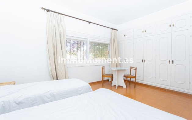 Wiederverkauf - Villa - Marbella - Nueva Andalucía