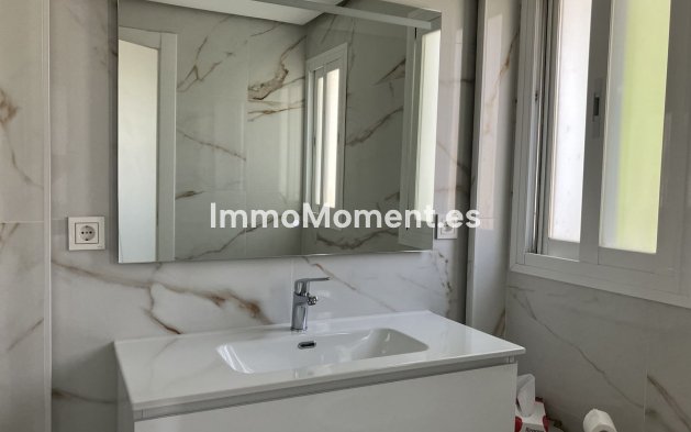 Wiederverkauf - Villa - Marbella - Puerto Banús