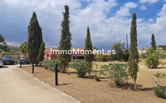 Revente - Maison de campagne - Intérieur                       - Coín