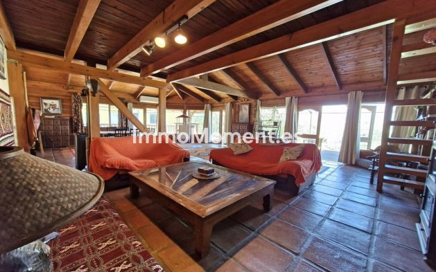 Reventa - Casa de campo - Interior  - Coín