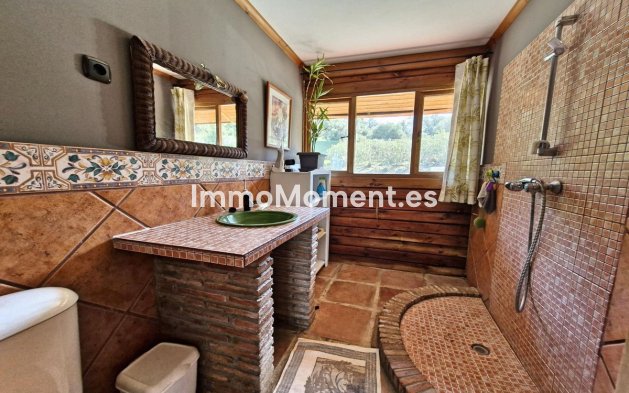 Reventa - Casa de campo - Interior  - Coín