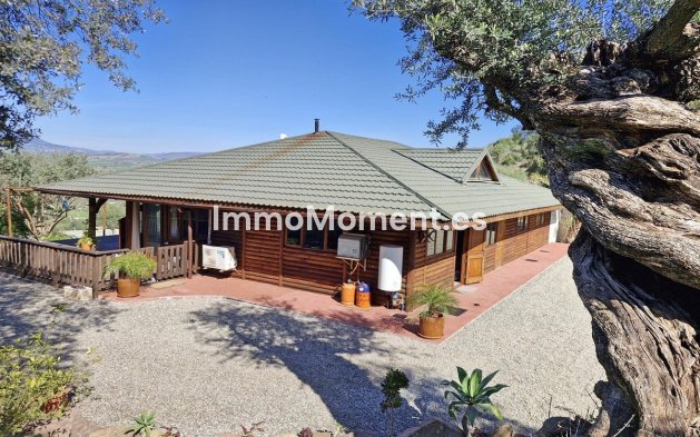 Reventa - Casa de campo - Interior  - Coín