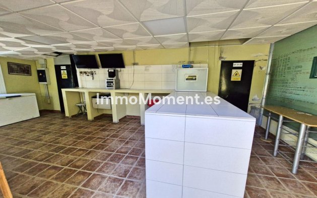 Reventa - Casa de campo - Interior  - Coín