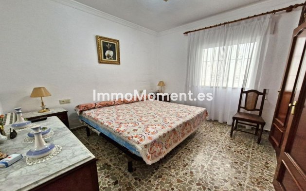 Wiederverkauf - Reihenhaus -   Inländisch - Guaro