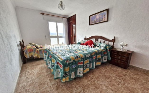 Wiederverkauf - Reihenhaus -   Inländisch - Guaro