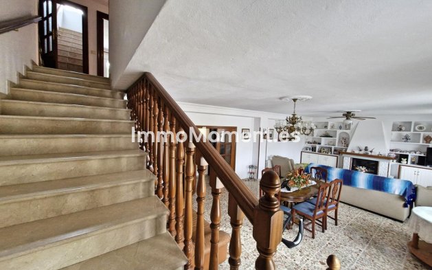 Wiederverkauf - Reihenhaus -   Inländisch - Guaro