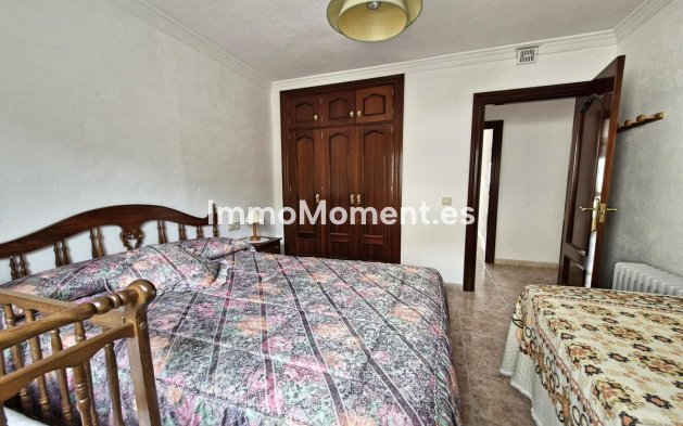 Wiederverkauf - Reihenhaus -   Inländisch - Guaro