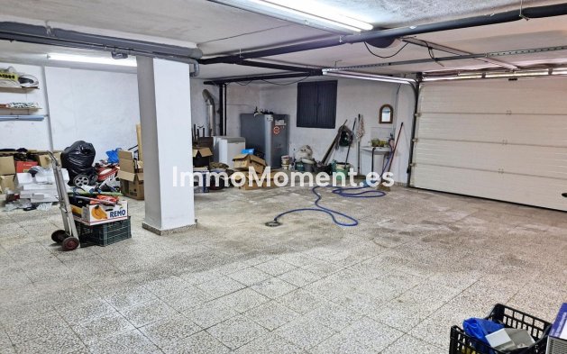 Wiederverkauf - Reihenhaus -   Inländisch - Guaro