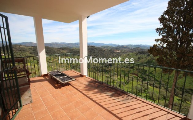 Reventa - Casa de campo - Interior  - Almogía
