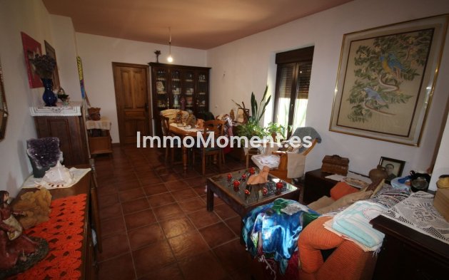 Reventa - Casa de campo - Interior  - Almogía