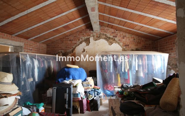 Reventa - Casa de campo - Interior  - Almogía