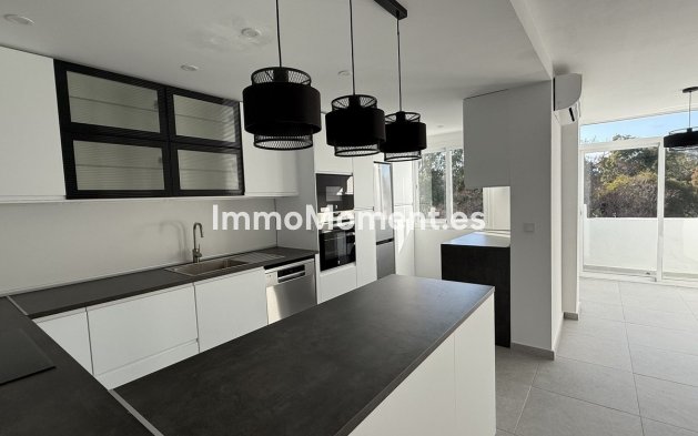 Reventa - Apartamento - Marbella - Elviria