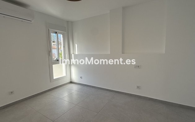 Reventa - Apartamento - Marbella - Elviria