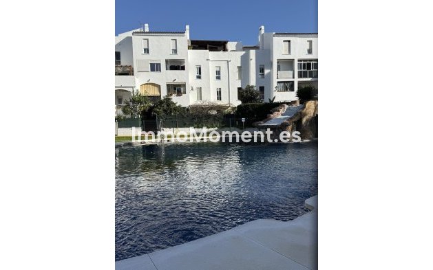 Reventa - Apartamento - Marbella - Elviria