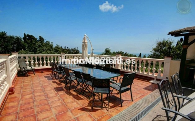 Resale - Villa - Benalmadena - Benalmadena Pueblo