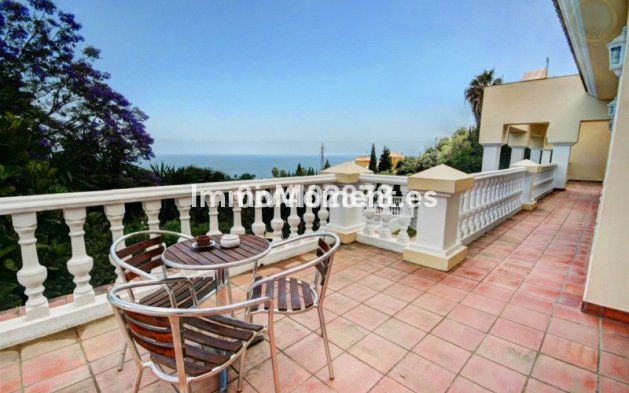 Resale - Villa - Benalmadena - Benalmadena Pueblo