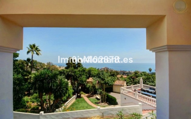 Resale - Villa - Benalmadena - Benalmadena Pueblo