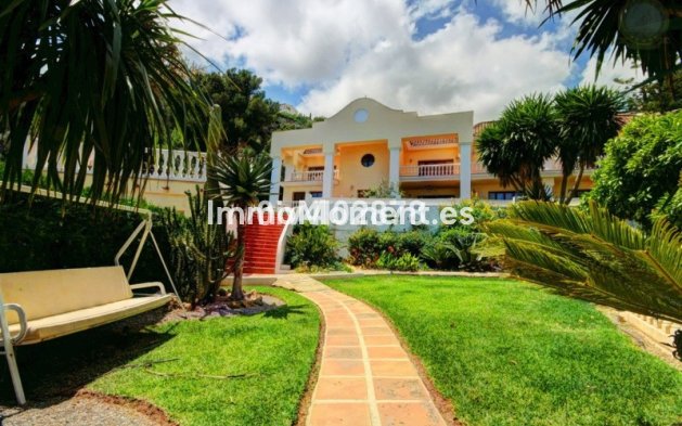 Resale - Villa - Benalmadena - Benalmadena Pueblo