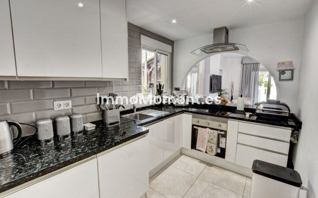 Wiederverkauf - Villa - Benalmadena - Benalmadena Costa