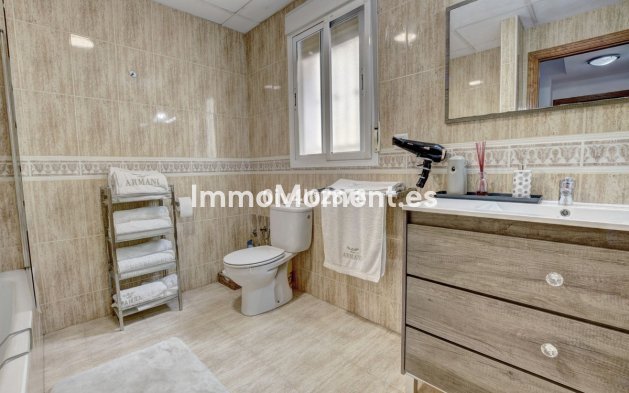 Wiederverkauf - Villa - Benalmadena - Benalmadena Costa