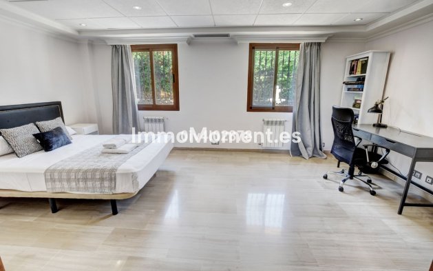 Resale - Villa - Benalmadena - Benalmadena Costa