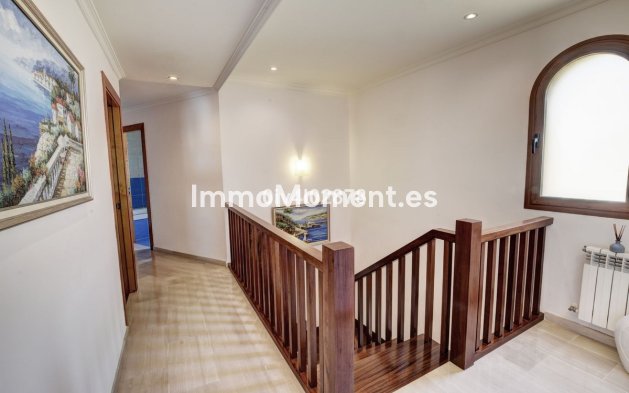 Resale - Villa - Benalmadena - Benalmadena Costa