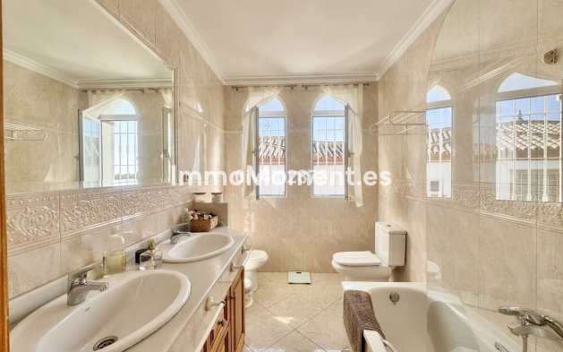 Bestaande woning - Vrijstaande villa - Torremolinos