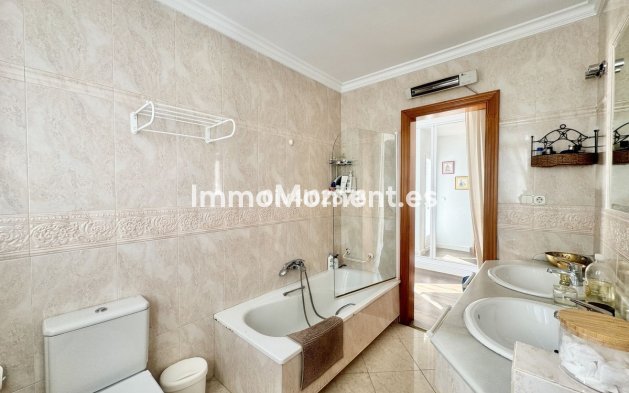 Bestaande woning - Vrijstaande villa - Torremolinos