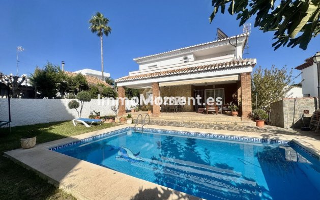 Bestaande woning - Vrijstaande villa - Torremolinos