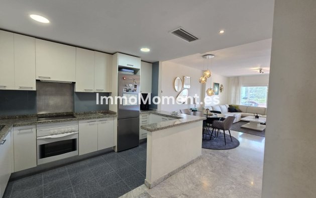 Resale - Apartment - Benalmadena - Torrequebrada