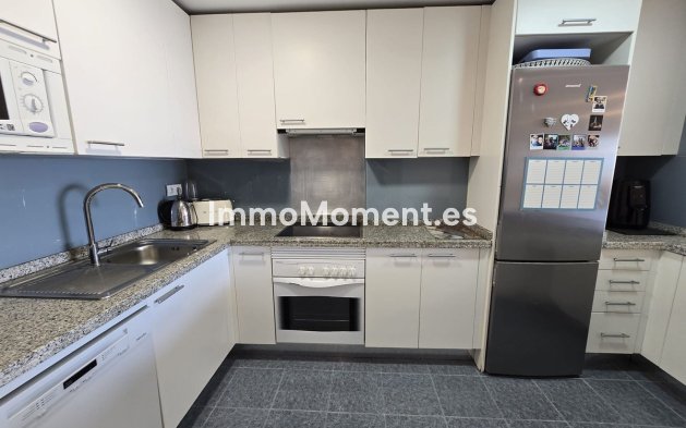 Resale - Apartment - Benalmadena - Torrequebrada