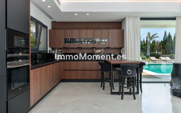 Wiederverkauf - Villa - Manilva - Manilva Centro