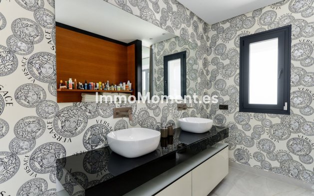 Wiederverkauf - Villa - Manilva - Manilva Centro