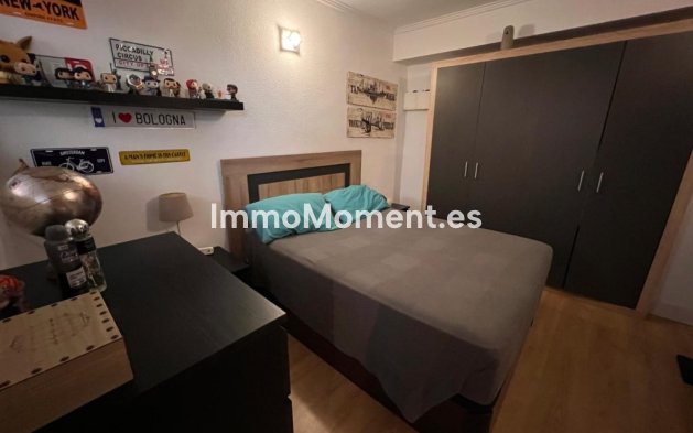 Wiederverkauf - Villa - Benidorm - Benidorm Centro