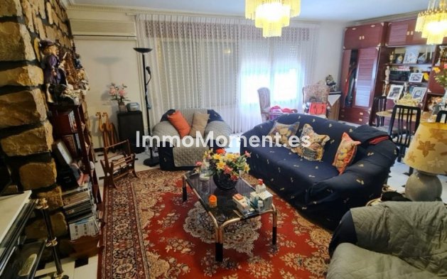 Revente - Villa - Benidorm - Benidorm Centro