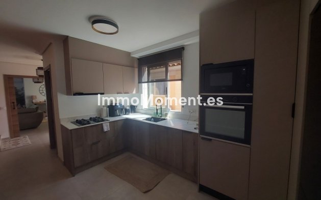 Revente - Villa - Benidorm - Benidorm Centro