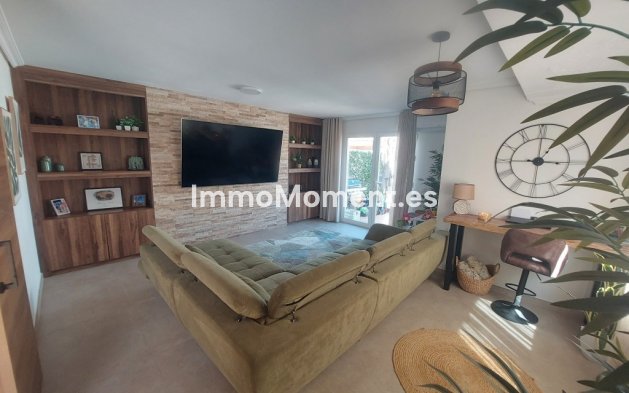 Revente - Villa - Benidorm - Benidorm Centro