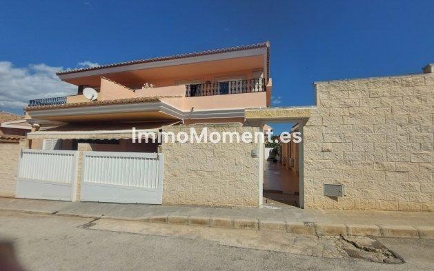 Revente - Villa - Benidorm - Benidorm Centro